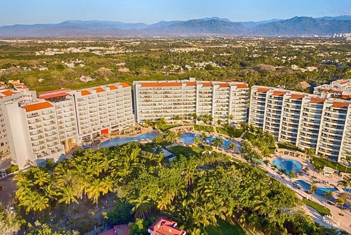 2 BR great views in Nuevo Vallarta (Villa Magna)