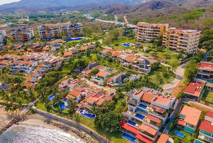 Punta Esmeralda Resort Residencial Vacacional